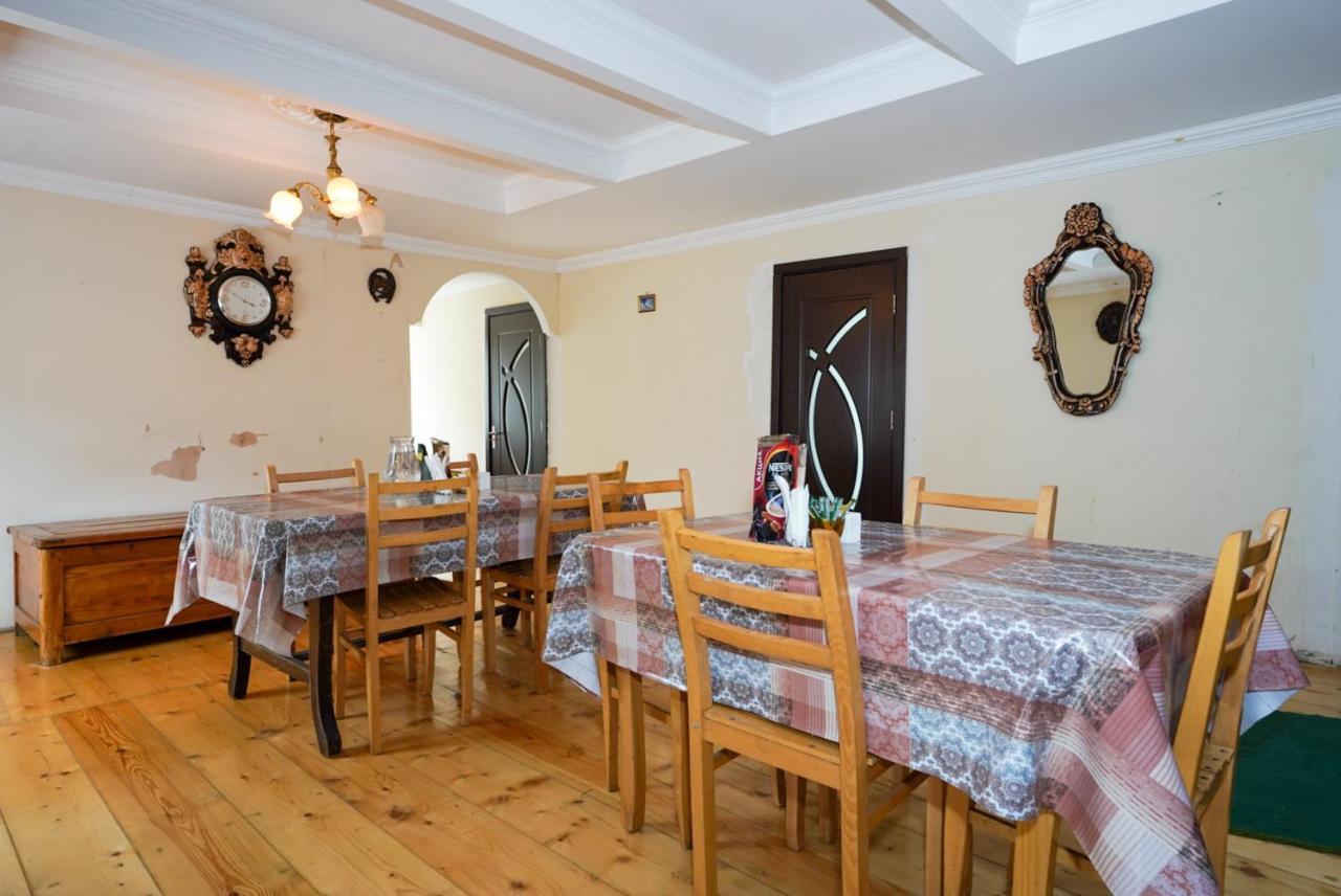Guesthouse Nora Ушґулі Екстер'єр фото