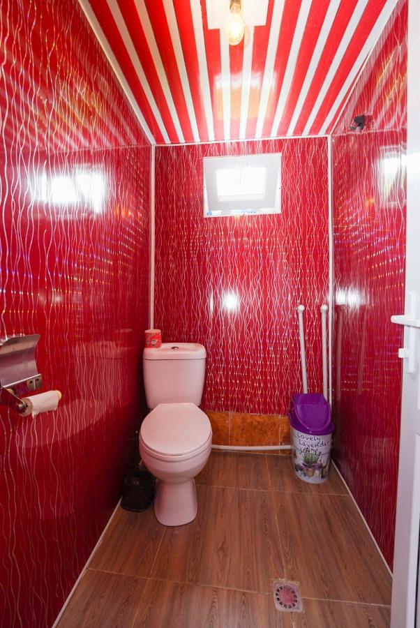 Guesthouse Nora Ушґулі Екстер'єр фото