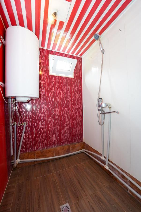 Guesthouse Nora Ушґулі Екстер'єр фото