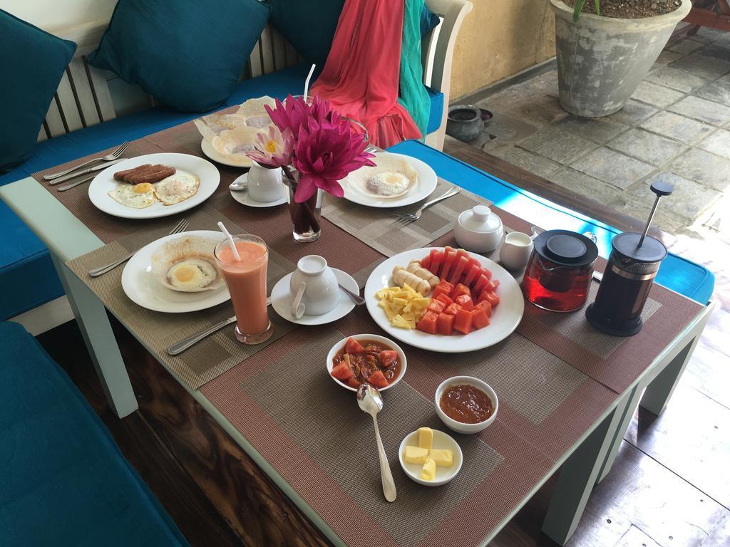 Guesthouse Nora Ушґулі Екстер'єр фото